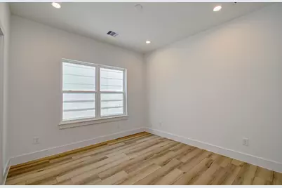 737 W 21st Street, Houston, TX 77008 - Photo 35