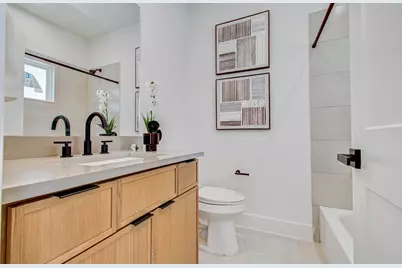 737 W 21st Street, Houston, TX 77008 - Photo 37