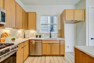 737 W 21st St, Houston, TX 77008 - Photo 21