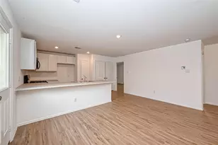 5027 Hurston Pk Trl, Rosharon, TX 77583 - Photo 1