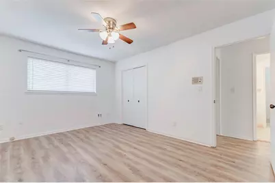 10720 Briar Forest Drive #32, Houston, TX 77042 - Photo 23