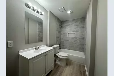 4802 Hannas Reef Drive, Bacliff, TX 77518 - Photo 19