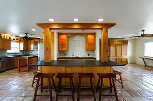 557 Pompano St, Hitchcock, TX 77563 - Photo 15