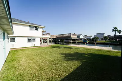 557 Pompano Street, Hitchcock, TX 77563 - Photo 7