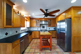 557 Pompano St, Hitchcock, TX 77563 - Photo 19