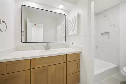 705 Harold Street #4, Houston, TX 77006 - Photo 13