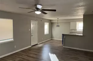 2314 Pickerton Dr, Deer Park, TX 77536 - Photo 5