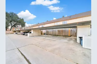 9901 Sharpcrest Street #H4, Houston, TX 77036 - Photo 21