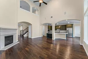 7 N Beech Springs Cir, Spring, TX 77389 - Photo 9