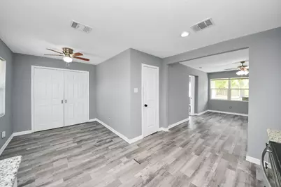 2102 Dewberry Lane, Pasadena, TX 77502 - Photo 5