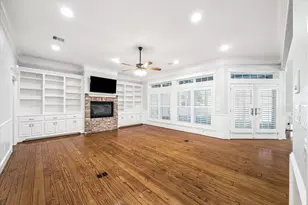 5 Gentry Ln, Galveston, TX 77554 - Photo 9