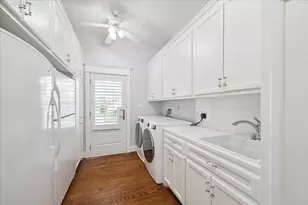 5 Gentry Ln, Galveston, TX 77554 - Photo 37