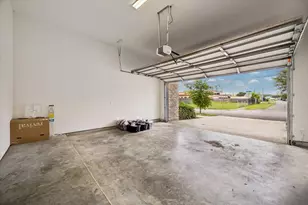 826 Nadine St, Houston, TX 77009 - Photo 23