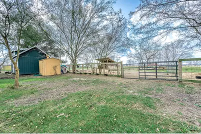 1619 Cr 387 -Marilyn St, Alvin, TX 77511 - Photo 43
