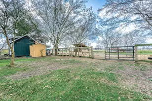 1619 Cr 387 -Marilyn St, Alvin, TX 77511 - Photo 43