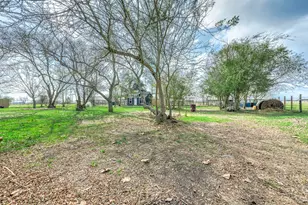 1619 Cr 387 -Marilyn St, Alvin, TX 77511 - Photo 35