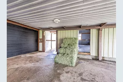 1619 Cr 387 -Marilyn St, Alvin, TX 77511 - Photo 5