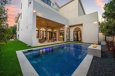 7 Lana Lane, Houston, TX 77027 - Photo 5