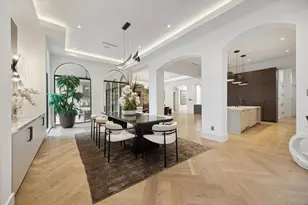 7 Lana Ln, Houston, TX 77027 - Photo 23