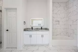 3110 Evella St, Houston, TX 77026 - Photo 9