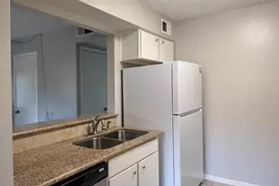 12026 Mighty Oak Dr, Houston, TX 77066 - Photo 7