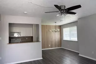 12026 Mighty Oak Dr, Houston, TX 77066 - Photo 5