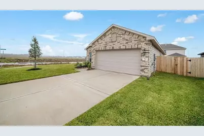 782 Dewberry Road, La Marque, TX 77568 - Photo 3