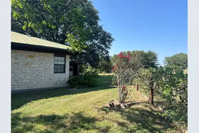2325 Valenta Road, La Grange, TX 78945 - Photo 7