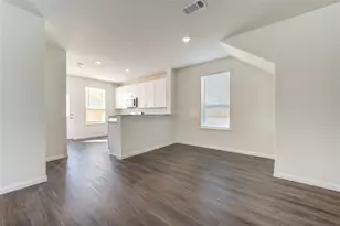 11715 Braemar Village Dr, Tomball, TX 77375 - Photo 13