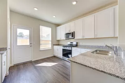 11715 Braemar Village Drive, Tomball, TX 77375 - Photo 19