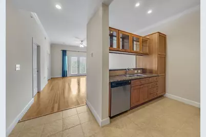 1010 Rosine Street #22, Houston, TX 77019 - Photo 5