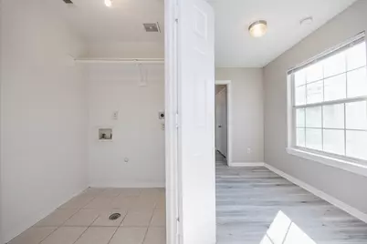 4624 Larkspur Street #B, Houston, TX 77051 - Photo 35