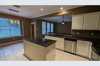 5602 Walkabout Way, Katy, TX 77450 - Photo 11