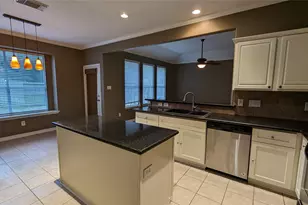 5602 Walkabout Way, Katy, TX 77450 - Photo 11