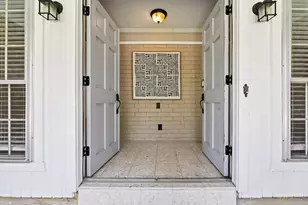 27210 Jimmy Ln, Conroe, TX 77385 - Photo 3