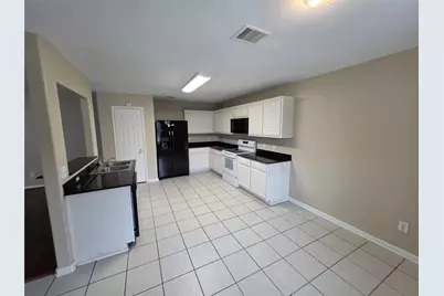 28942 Village Creek Loop, Spring, TX 77386 - Photo 5