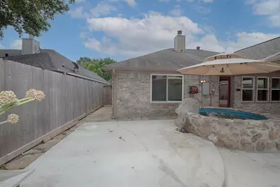 4714 Widerop Lane, Friendswood, TX 77546 - Photo 37