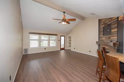 4714 Widerop Lane, Friendswood, TX 77546 - Photo 15
