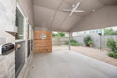 4714 Widerop Lane, Friendswood, TX 77546 - Photo 35