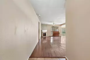18619 Woodbreeze Dr, Humble, TX 77346 - Photo 11
