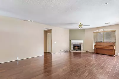18619 Woodbreeze Drive, Humble, TX 77346 - Photo 17