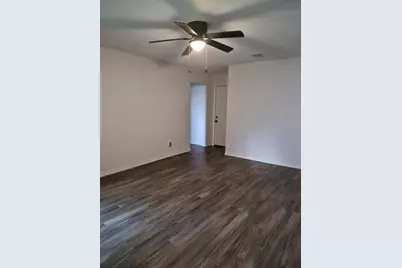 10915 Roandale Drive, Houston, TX 77048 - Photo 5