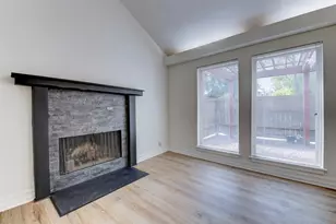 1365 Chardonnay Dr, Houston, TX 77077 - Photo 21