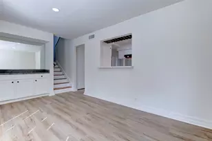 1365 Chardonnay Dr, Houston, TX 77077 - Photo 15