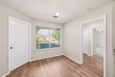 11322 Yorklyn Drive, Houston, TX 77066 - Photo 11