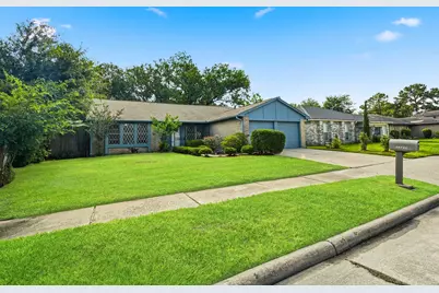 11322 Yorklyn Drive, Houston, TX 77066 - Photo 1