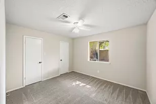 11322 Yorklyn Dr, Houston, TX 77066 - Photo 17