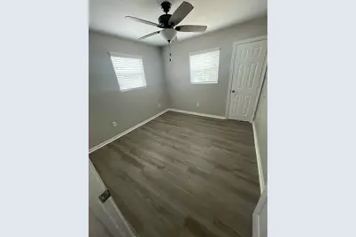 1572 E Pine Lake Circle, Montgomery, TX 77316 - Photo 19