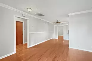 10437 Wolbrook St, Houston, TX 77016 - Photo 3