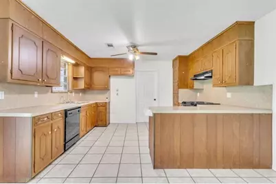 2901 Beldon Drive, Port Arthur, TX 77642 - Photo 17